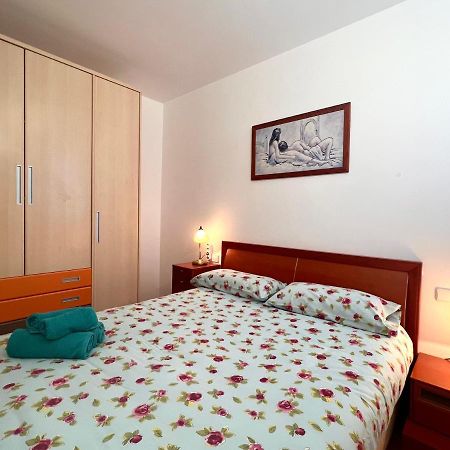 Apartamento Gerri - L'Amfitriona Gerri de la Sal Exteriör bild