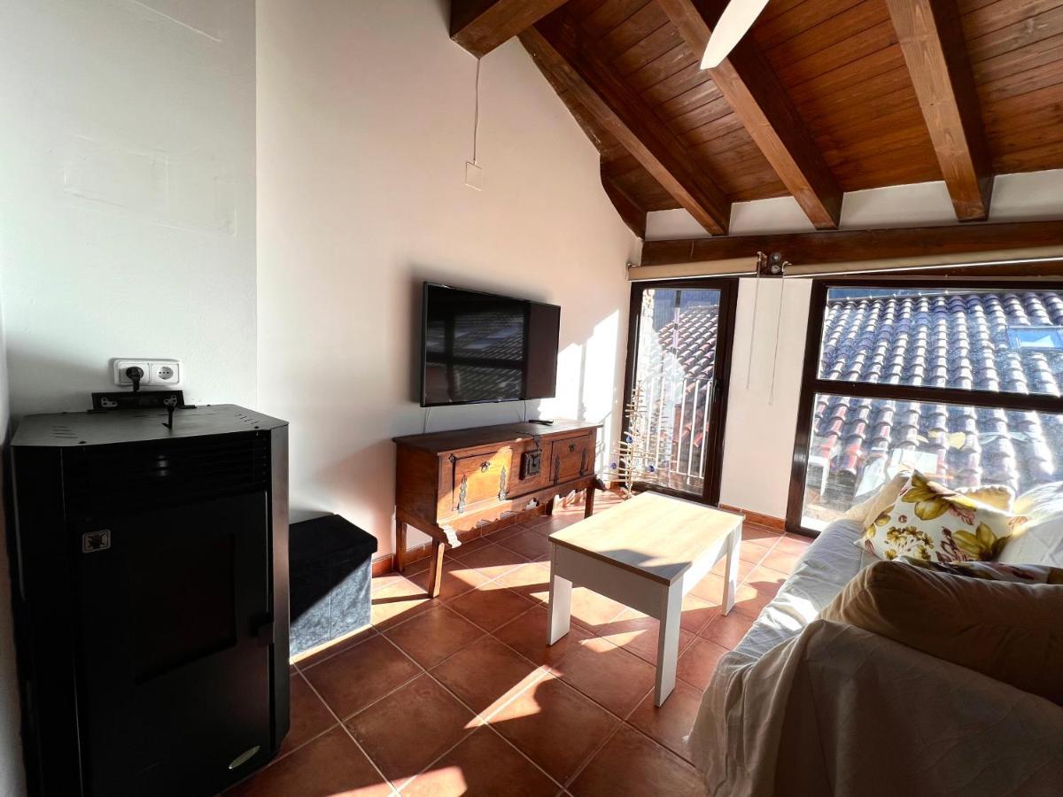 Apartamento Gerri - L'Amfitriona Gerri de la Sal Exteriör bild